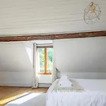 Logement,environnement Tres Paisibles,10 Voyageurs Cires-les-Mello