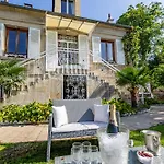 Logement,environnement Tres Paisibles,10 Voyageurs