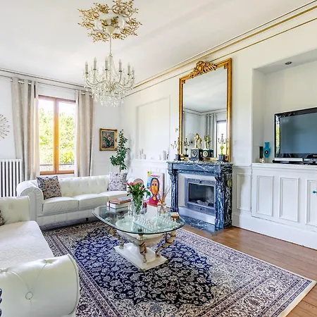 Logement,environnement Tres Paisibles,10 Voyageurs Дом отдыха *