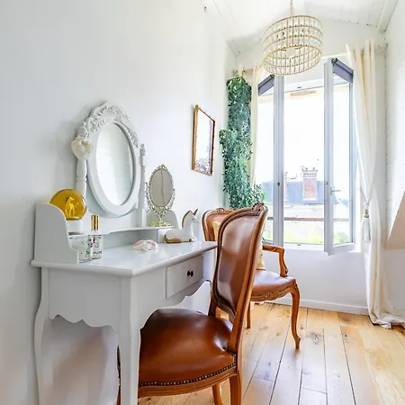 Logement,environnement Tres Paisibles,10 Voyageurs *