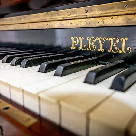 Logement,environnement Tres Paisibles,10 Voyageurs * Cires-les-Mello