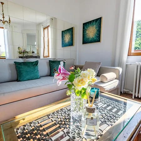 Logement,environnement Tres Paisibles,10 Voyageurs * Cires-les-Mello