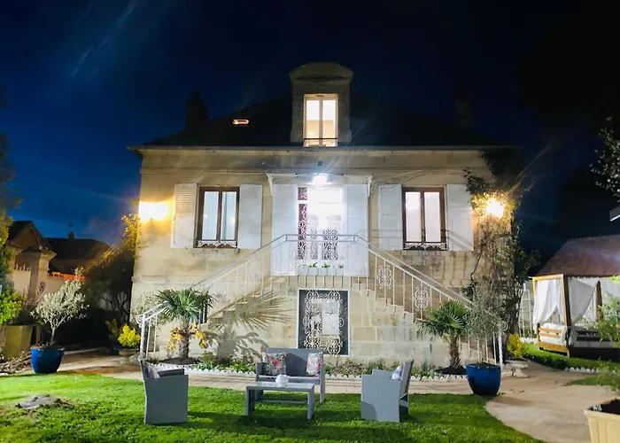 Logement,environnement Très Paisibles,10 Voyageurs *