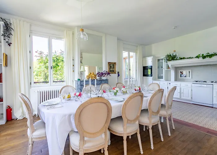 Hébergement de vacances Logement,environnement Très Paisibles,10 Voyageurs Cires-les-Mello